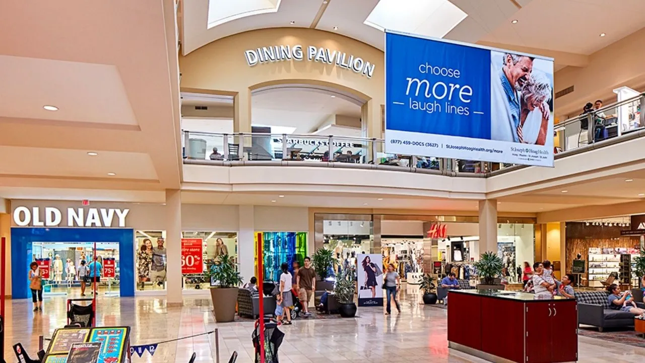 Discover 5 Biggest Malls in California: Shopper's Paradise